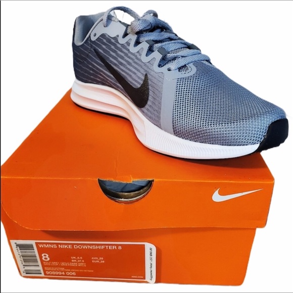 Men’s Nike New In Box - Picture 2 of 3